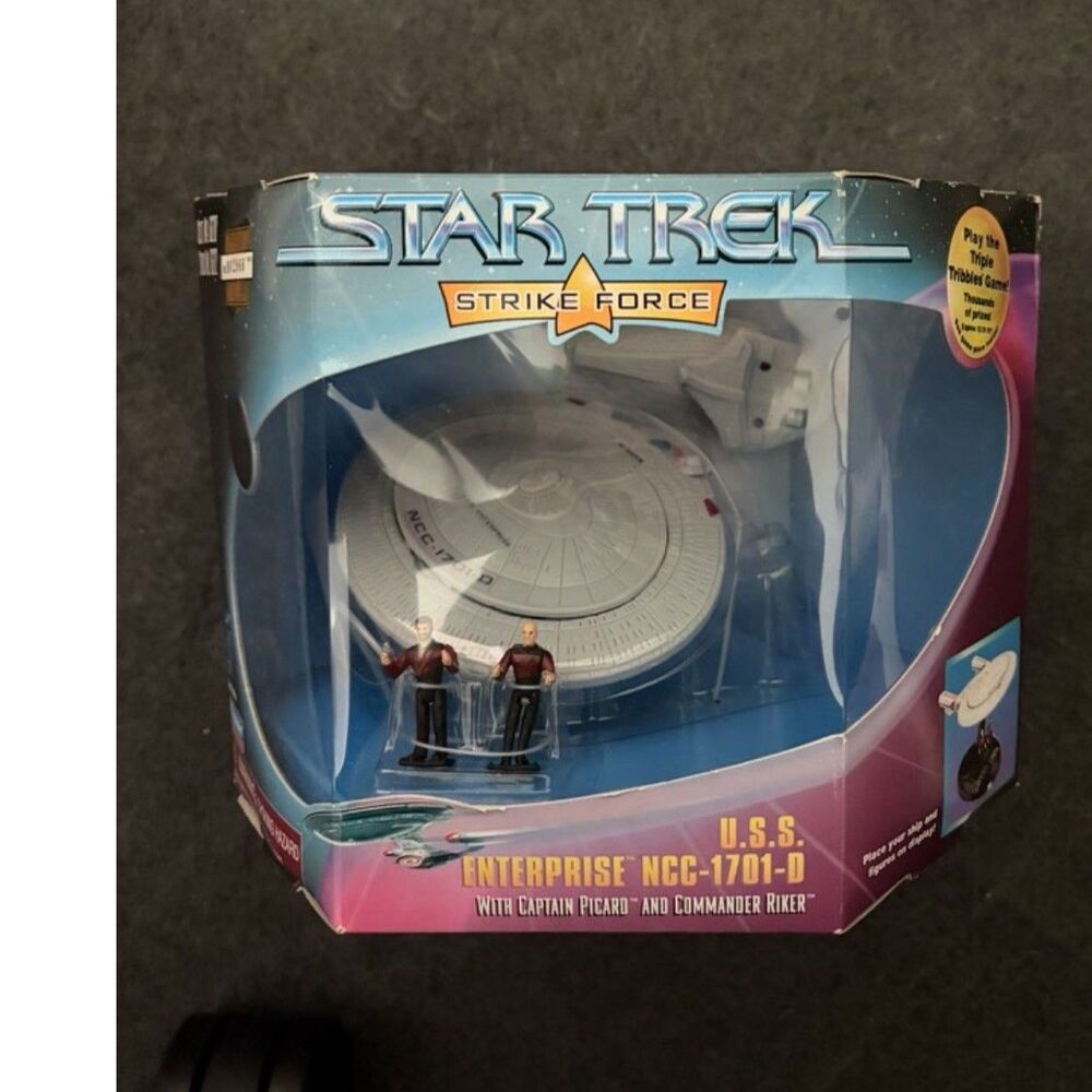 Star Trek Strike Force USS enterprise NCC-1701-D with capt picard and Commander